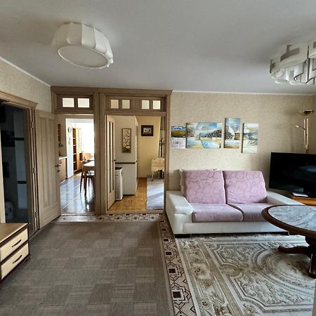 Visagino Apartment ヴィサギナス エクステリア 写真